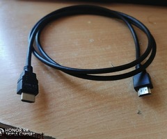 Liitokala Lii-E260 profi akku töltő tesztelö és Telefontöltő és HDMI kábel eladó