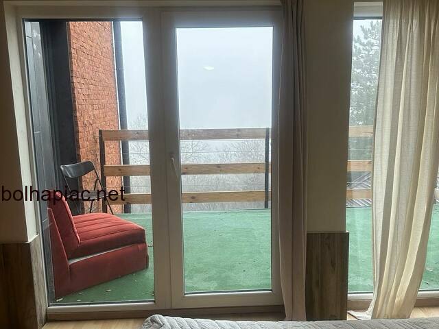 XII. Svábhegyen panorámás lakás kiadó