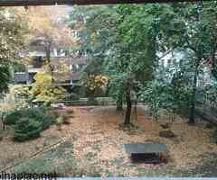 Deák térnél 2 szobás, csendes, kertre néző erkélyes lakás kiadó / Király utca