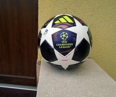 Adidas Bajnokok Ligája Budapest Final 26 focilabda